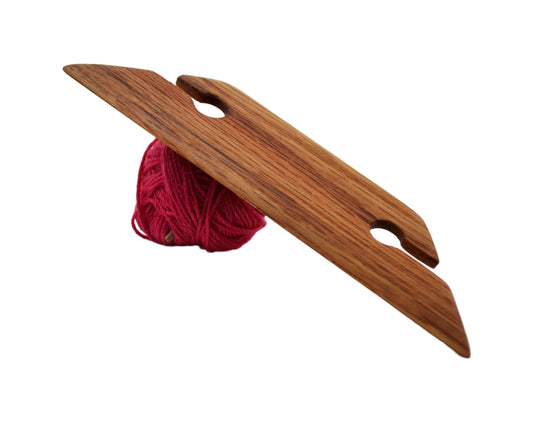 4.5 Inch Knife Edge Belt Weaving Shuttle Handcrafted from Red Oak